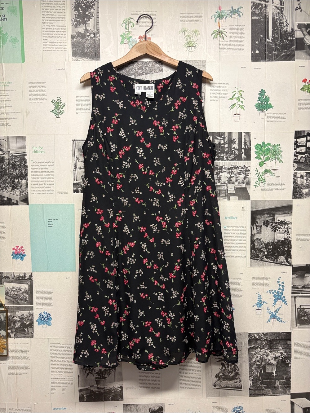 Coco Bianco Black Floral Sleeveless Fit-and-Flare Dress